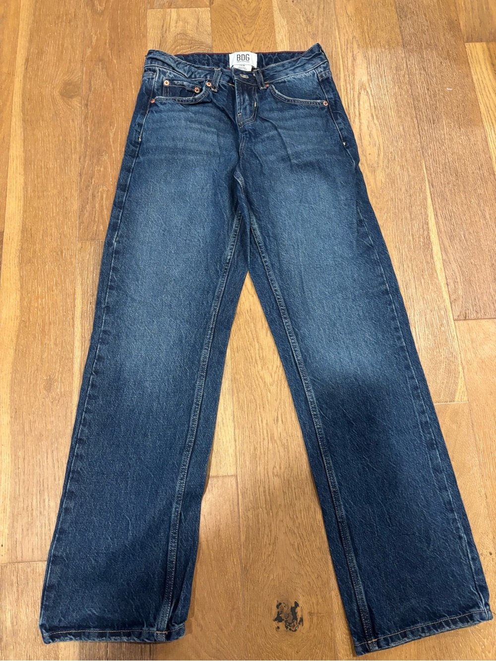 BDG Women's Straight Leg Jeans in Dark Blue Wash